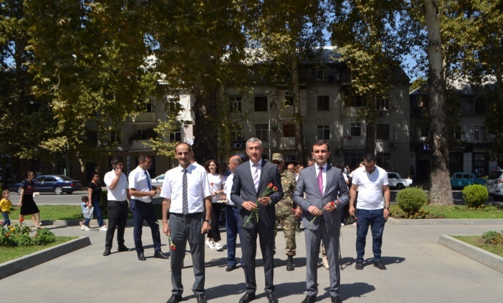 “Heydər Əliyev və Azərbaycan dili” mövzusunda şəhərdə fəaliyyət göstərən gənclərin iştirakı ilə tədbir -Fotolar