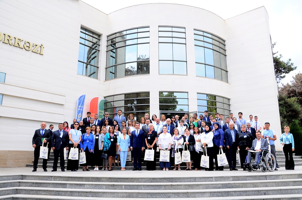 QHT-lərin II İnkişaf və Mübadilə Proqramı Naftalanda - FOTOLAR