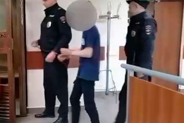 Rusiyada 9-cu sinif şagirdi terror törətməyə hazırlaşarkən saxlanıldı