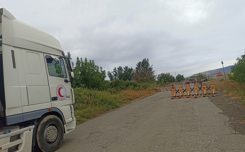 Diplomatik korpus Ağdam-Xankəndi yolunda Azərbaycan Qızıl Aypara Cəmiyyətinin ərzaq yüklərinin yerləşdiyi məntəqə ilə tanış olacaq