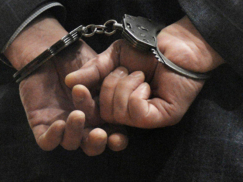 Gömrükdə əməliyyat keçirildi - Vəzifəli şəxslər saxlanıldı