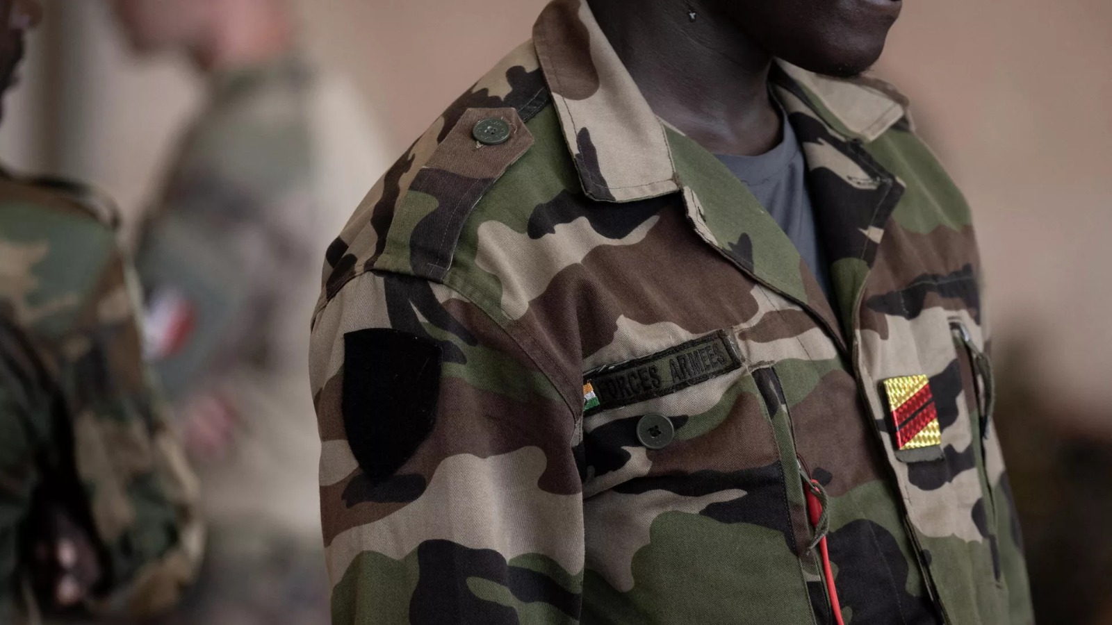 Nigerdə hərbi administrasiya polisə Fransa səfirini ölkədən çıxarmağı əmr edib