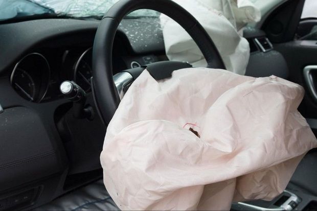 Gəncə Mərkəzi Klinik Xəstəxanasının işçiləri qəzaya düşüblər, xəsarət alanlar var - FOTO