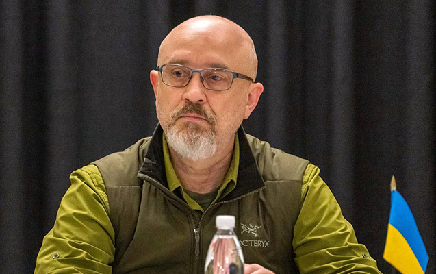 Zelenski Reznikovu vəzifəsindən azad etdi