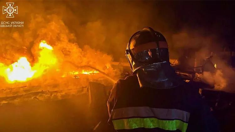 Rusiya Odessanı PUA-larla vurdu