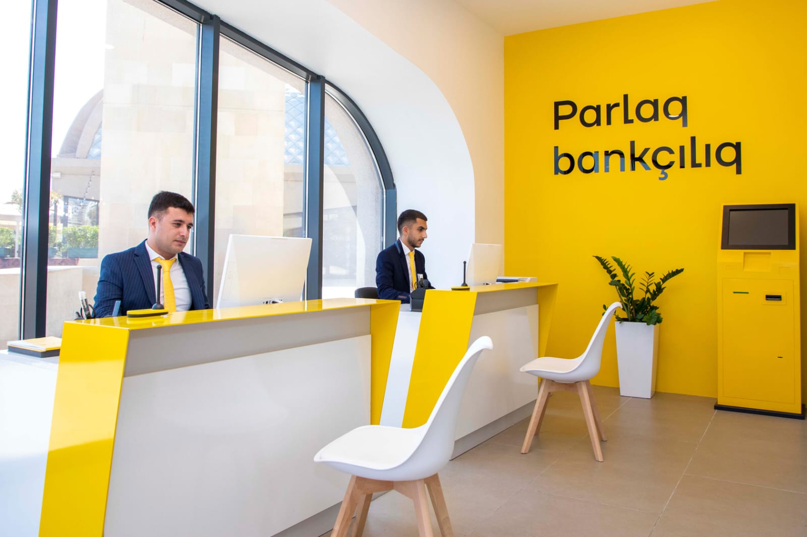 Следующий центр самообслуживания Yelo Bank на Şərq Bazar!