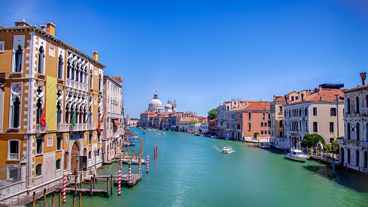 Venesiyaya giriş pul ilə olacaq