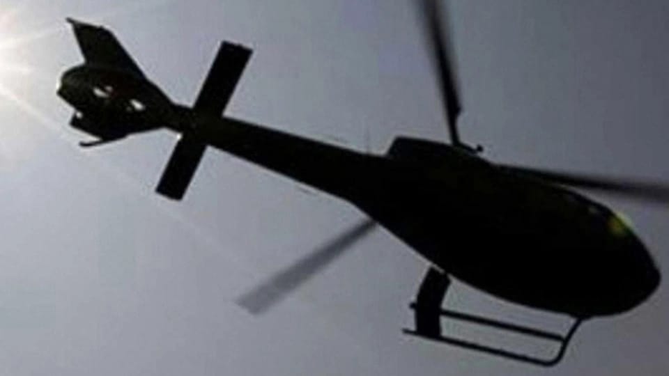 BƏƏ-də helikopter qəzası: 2 pilot həyatını itirdi