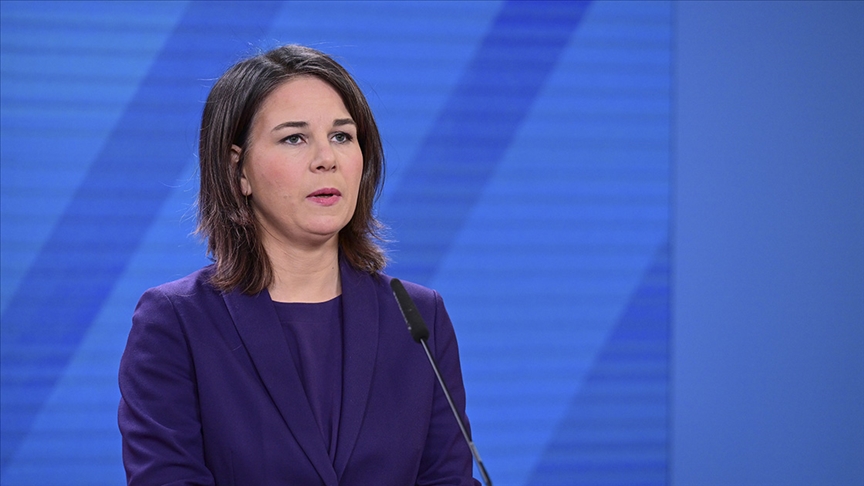 Almaniyanın xarici işlər naziri Kiyevə səfər etdi