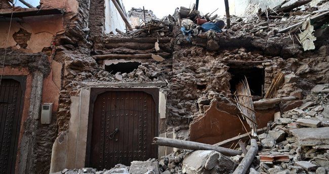 Mərakeşdə baş verən zəlzələ fəlakətində ölənlərin sayı 2 min 681-ə yüksəlib.