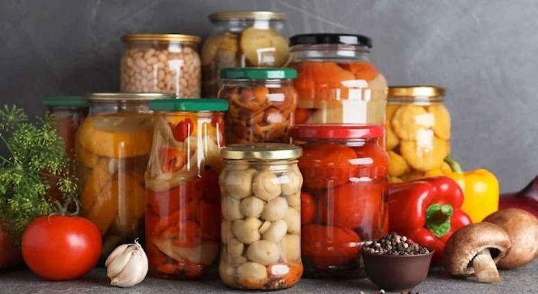 Evdə hazırlanmış konserv ölümə səbəb oldu