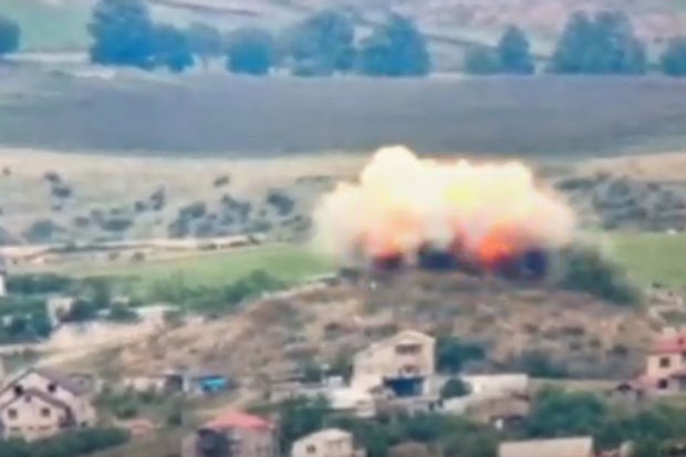 Separatçıların radioelektron mübarizə alayı dəqiq nöqtə atışı ilə məhv edilib - VİDEO