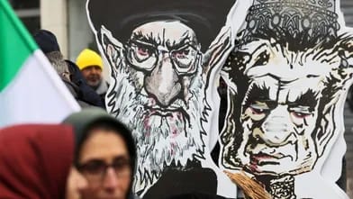 İranda hicab öhdəliyini sərtləşdirən qanun parlament tərəfindən qəbul edildi