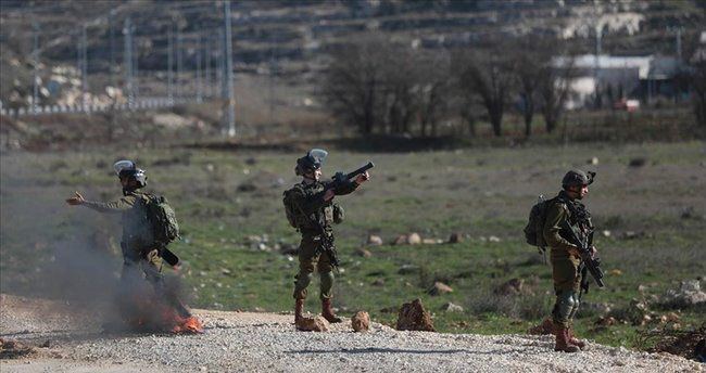 İsrail ordusu İordan çayının qərb sahilində universitetə basqın edib