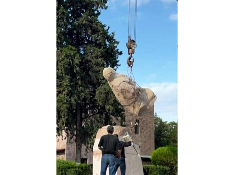 Xocavənddə Monte Melkonyanın abidəsi sökülür - FOTO