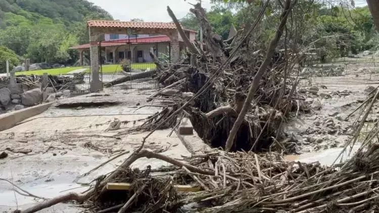 Meksikanı daşqın hadisəsi nəticəsində 8 nəfər həyatını itirdi