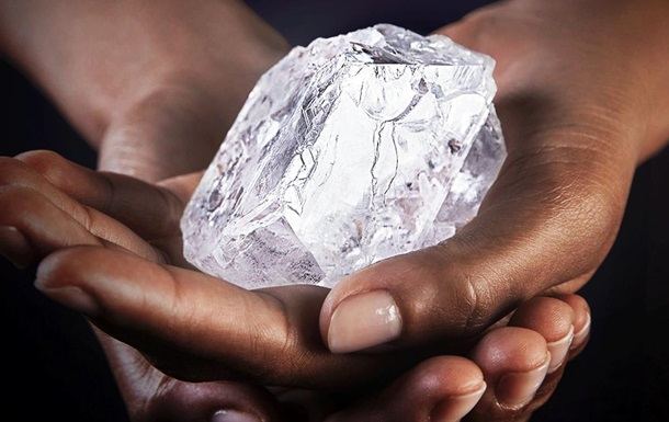 Hindistan almaz idxalını iki ay müddətinə dayandıracaq