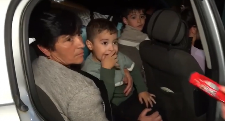 Sərhədçilərimizin bu hərəkəti erməni qadını kövrəltdi - VİDEO