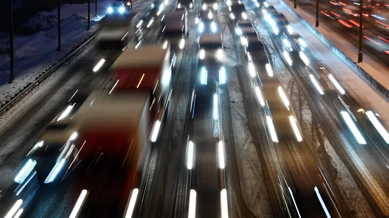 Rusiyada minik avtomobillərinin istehsalı iki dəfə artıb