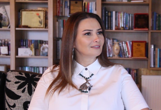 “Belə olmur e, əziz bacım, olmur belə...” – Elşən Musayevin yazısı