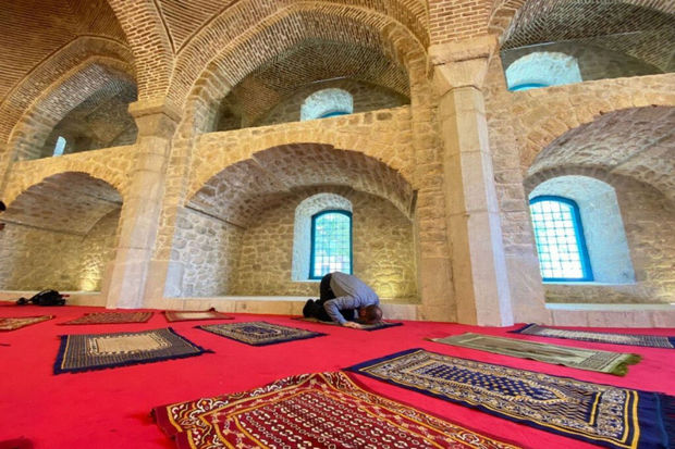 Şuşa məscidinə axund təyin olunub