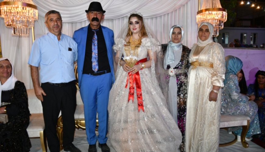 2 gün 2 gecə toy etdi, 6.9 milyon yığdı (FOTO)