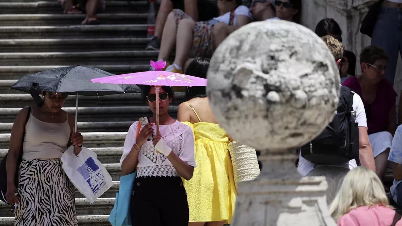 İspaniya oktyabr ayına rekord isti ilə girdi