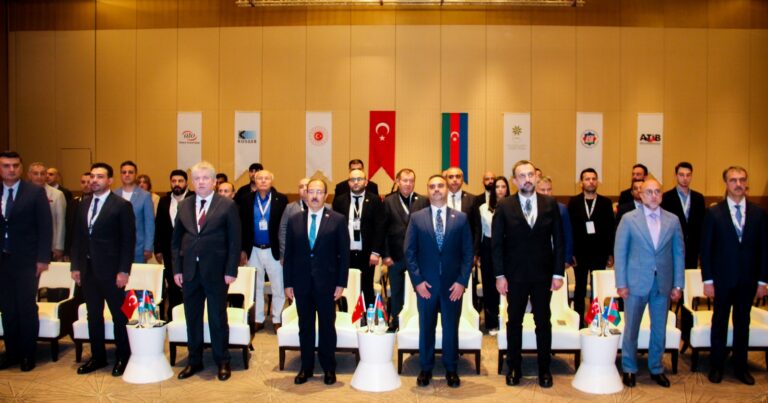 “Yaradıcı sənayedə ixracat turu”: Açılış mərasiminə türkiyəli nazir də qatıldı - FOTOLAR