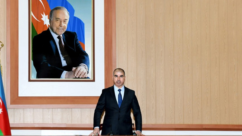 Azər Zeynalov istefa verdi