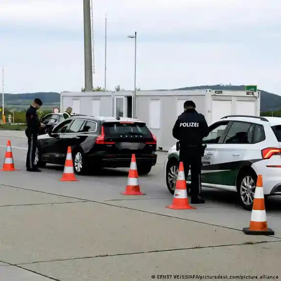 Mərkəzi Avropa ölkələri sərhəd nəzarətini gücləndirir