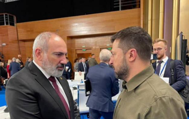 Paşinyan Qranadada Zelenski ilə görüşdü - Foto