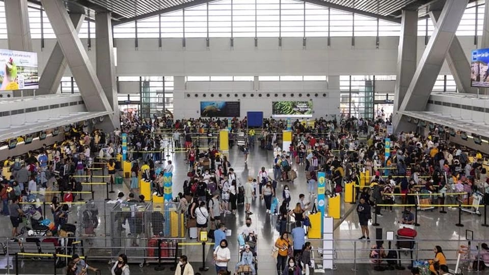 Filippindəki 42 hava limanında bomba təhlükəsi xəbərdarlığı edilib