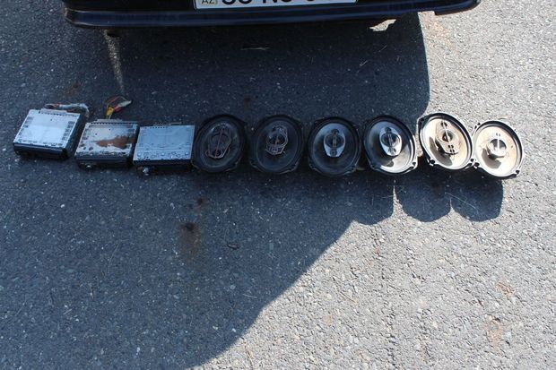 Qaxda avtomobillərdən oğurluğa görə iki nəfər saxlanılıb - FOTO/VİDEO