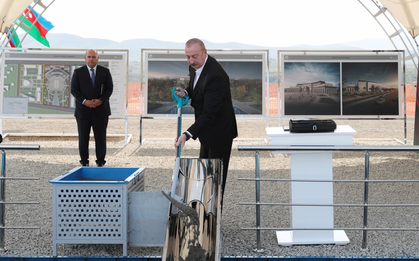 Füzuli şəhərində inzibati binanın təməli qoyulub