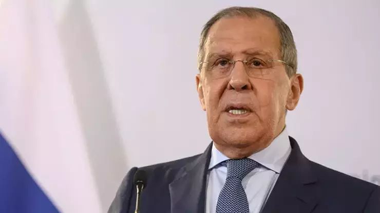 Rusiyanın xarici işlər naziri Lavrov Şimali Koreyaya səfər edib