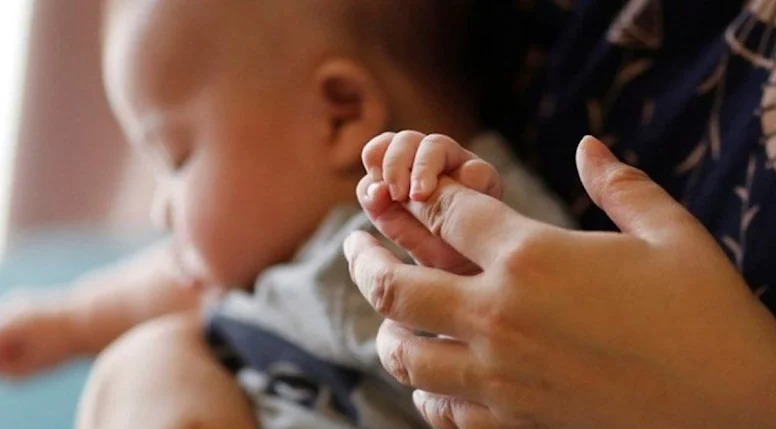 Bədbəxt hadisə: 28 günlük körpə ehtiyatsızlıqdan öldü