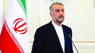 İranın xarici işlər naziri Türkiyəyə gedəcək