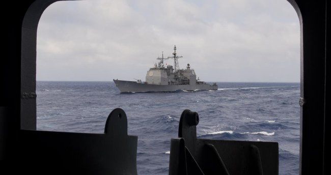 ABŞ və Kanada hərbi gəmiləri Tayvan boğazından keçib