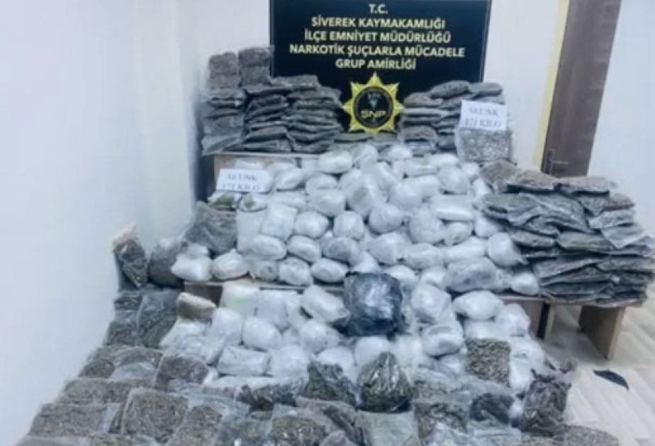 Türkiyə polisi 1,1 ton narkotik ələ keçirdi - 175 nəfər saxlanıldı