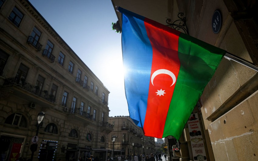 Bayraq Gününə olan hava proqnozu açıqlanıb