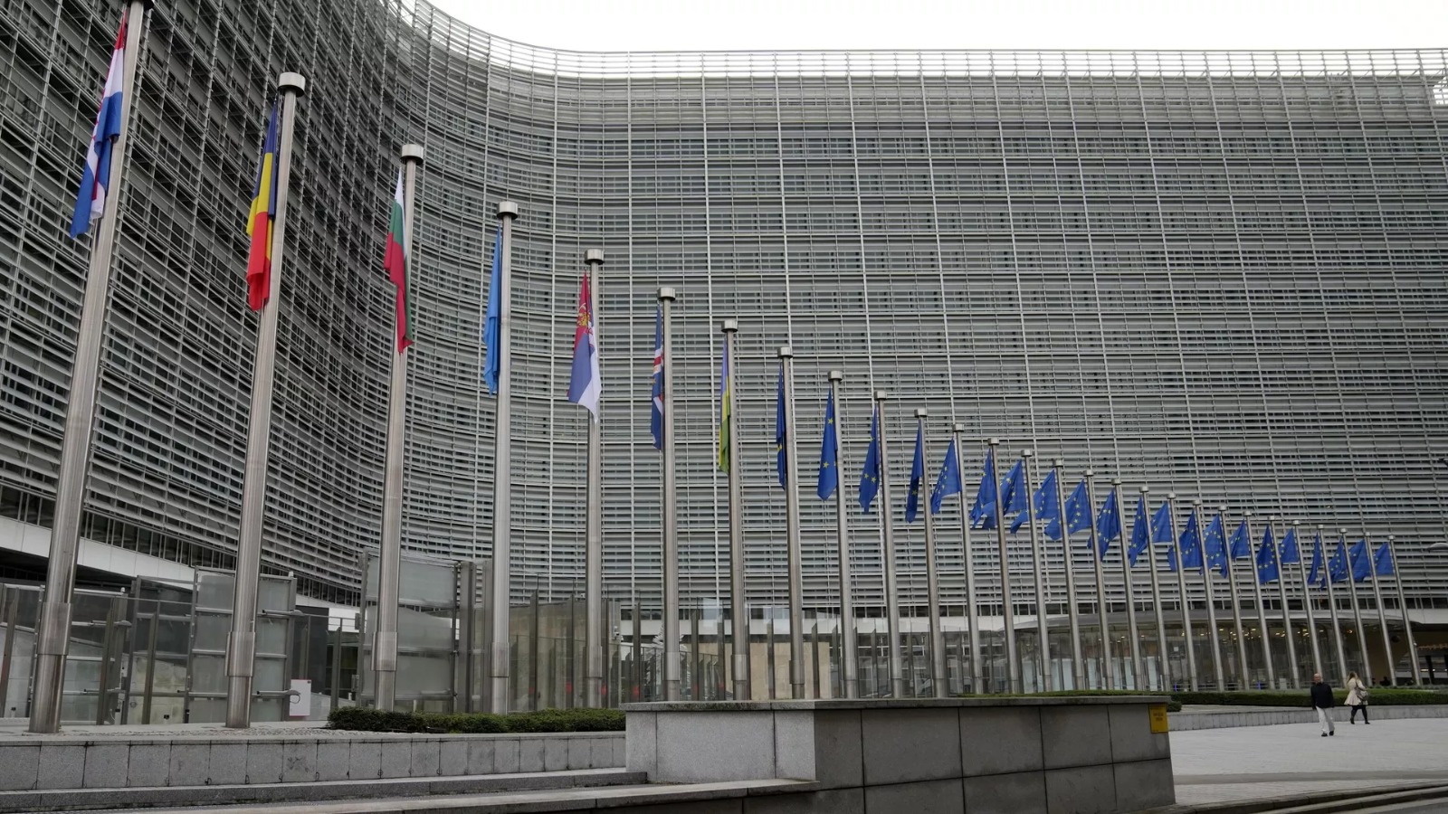 Avropa Komissiyası Gürcüstana Aİ-yə namizəd statusunun verilməsi şərtlərini müəyyən edib