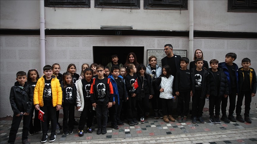 Türkiyə Cümhuriyyətinin qurucusu Atatürk Selanikdə doğulduğu evdə anılıb