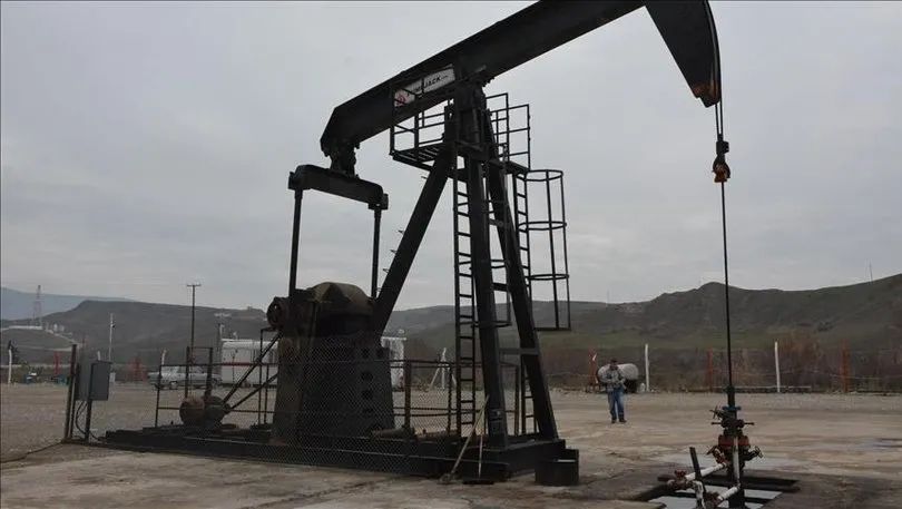 Şimali İraqda çıxarılan neftin İraq hökumətinə satılması təklif edilib