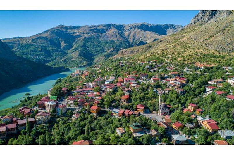 Dünyada ikinci olan kanyonu ilə məşhur turizm məkanı — Atatürkün adını verdiyi Kemaliye...