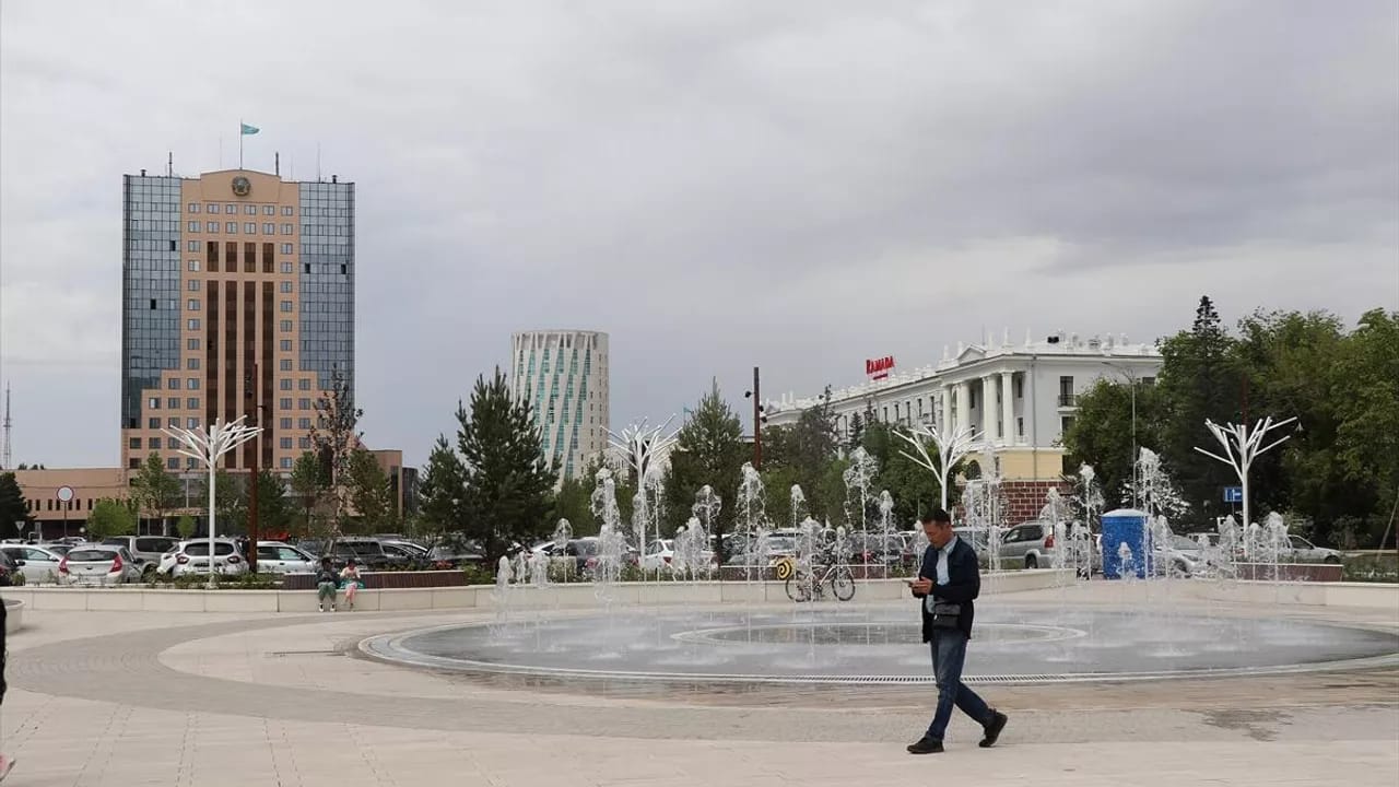 Qazaxıstanın əhalisi 20 milyona çatıb