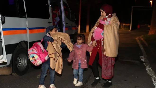 Qəzzadan təxliyə edilən Türkiyə və ŞKTC vətəndaşları İstanbula gəlib