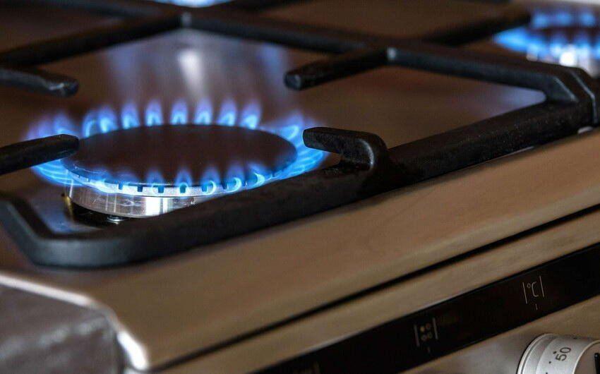 В отдельных частях Агдашского и Гёйчайского района три дня не будет газа