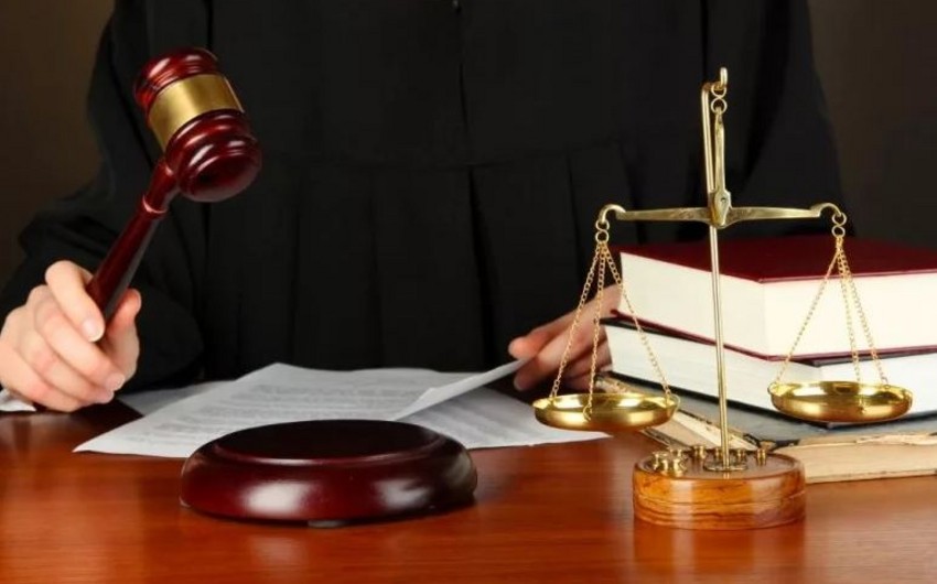 Məhkəmə həbsdə olan keçmiş direktorla bağı qərarı açıqladı