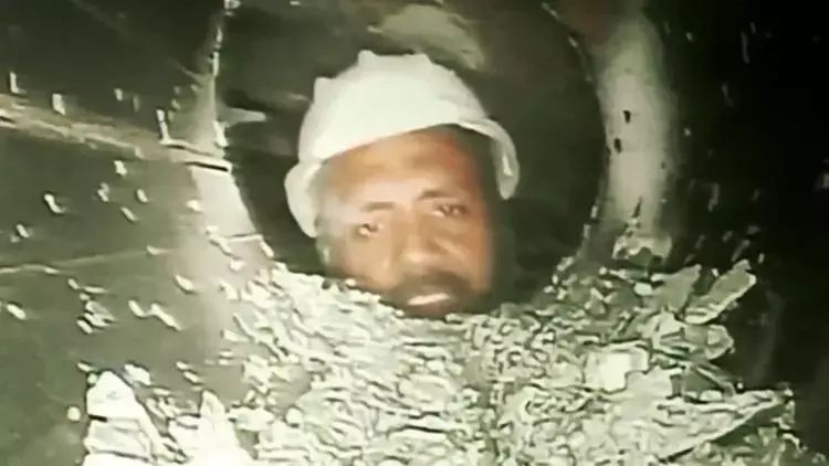 Hindistanda mədənin çökməsi zamanı möcüzə baş verib