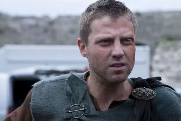 Ukraynanın məşhur aktyoru cəbhədə həlak oldu - FOTO